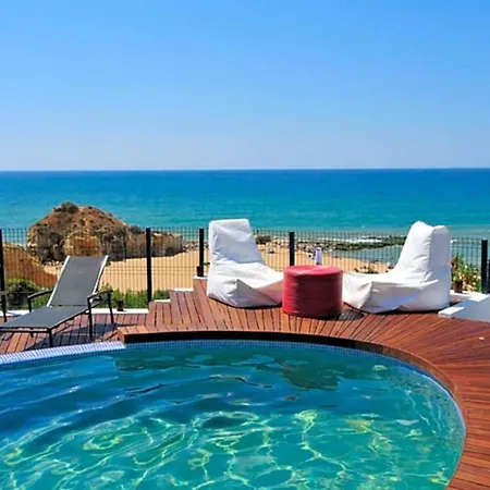 Sleeps 10 Pool Air Con Wifi