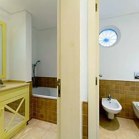 Sleeps 10 Pool Air Con Wifi * Albufeira